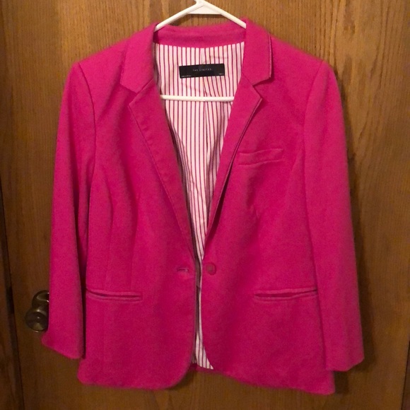 Limited Jacket - Picture 1 of 4